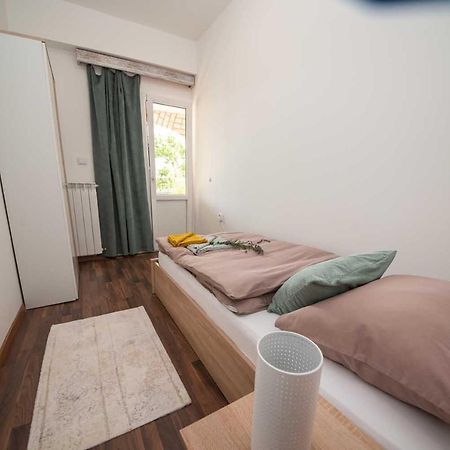Apartman Mjeda Кастав Экстерьер фото
